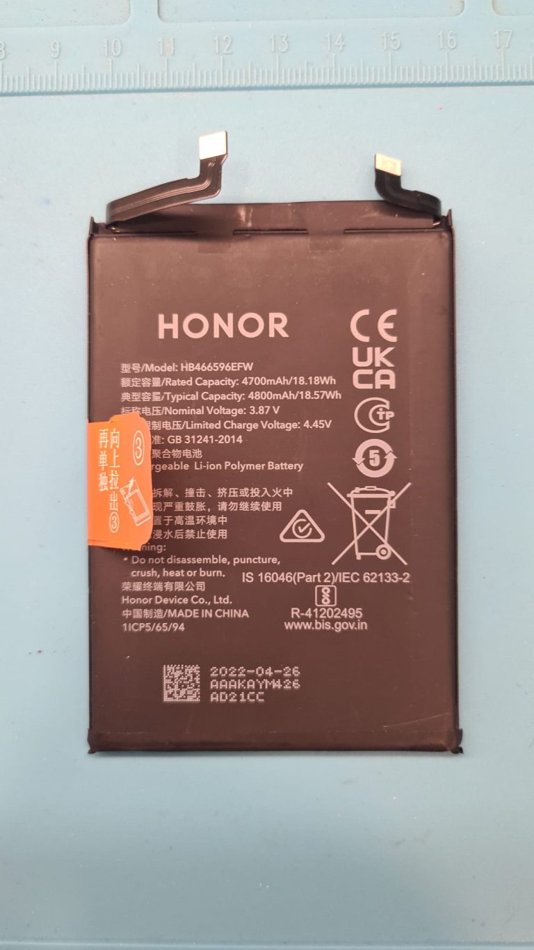 acumulator honor x30 cu montaj inclus.