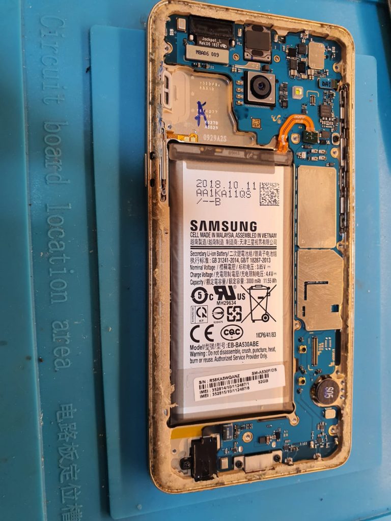samsung galaxy a 8. inlocuire baterie