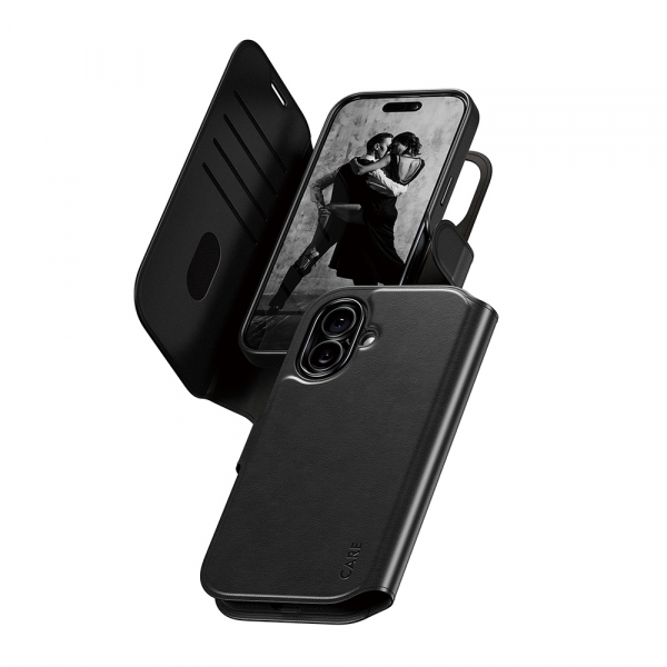 Husa MagSafe pentru Apple iPhone 17, PanzerGlass, Care Feature Tango Two-in-One, Neagra