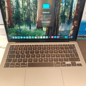 Apple MacBook Air Dual-Core Intel Core i3 1,1 GHz 8GB 256GB SSD – Second hand